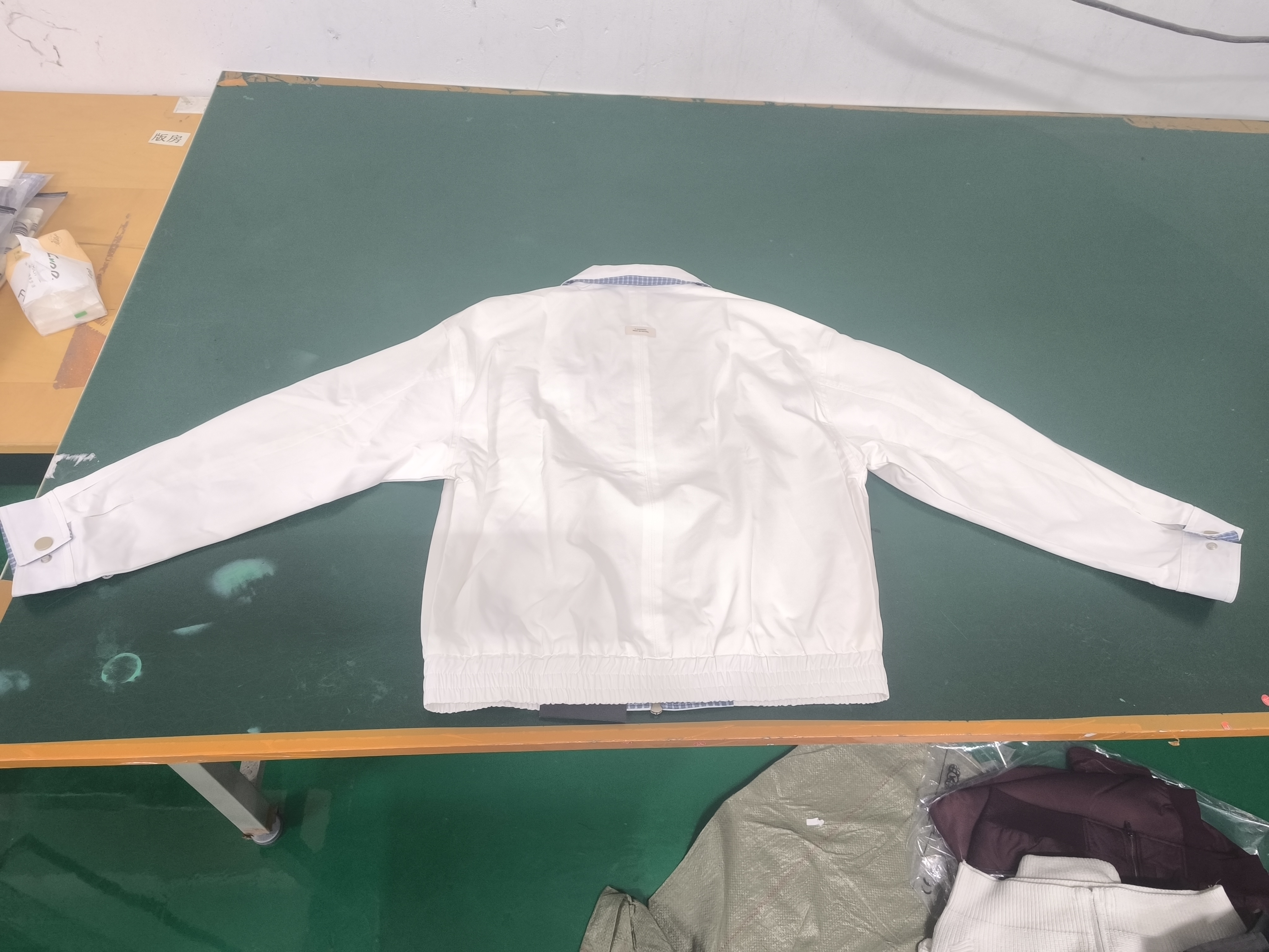 Early Spring 2026! Focus Storm Spring New Plaid Turn-Down Collar Jacket Men's Trend Fashion Casual Versatile Short Jacket 88028# zx - Focus Storm